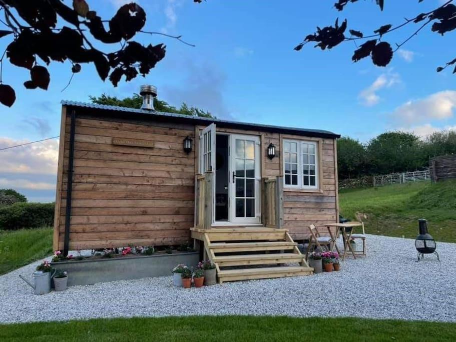 Elvan Farm Shepherd'S Hut Exeter Exterior foto